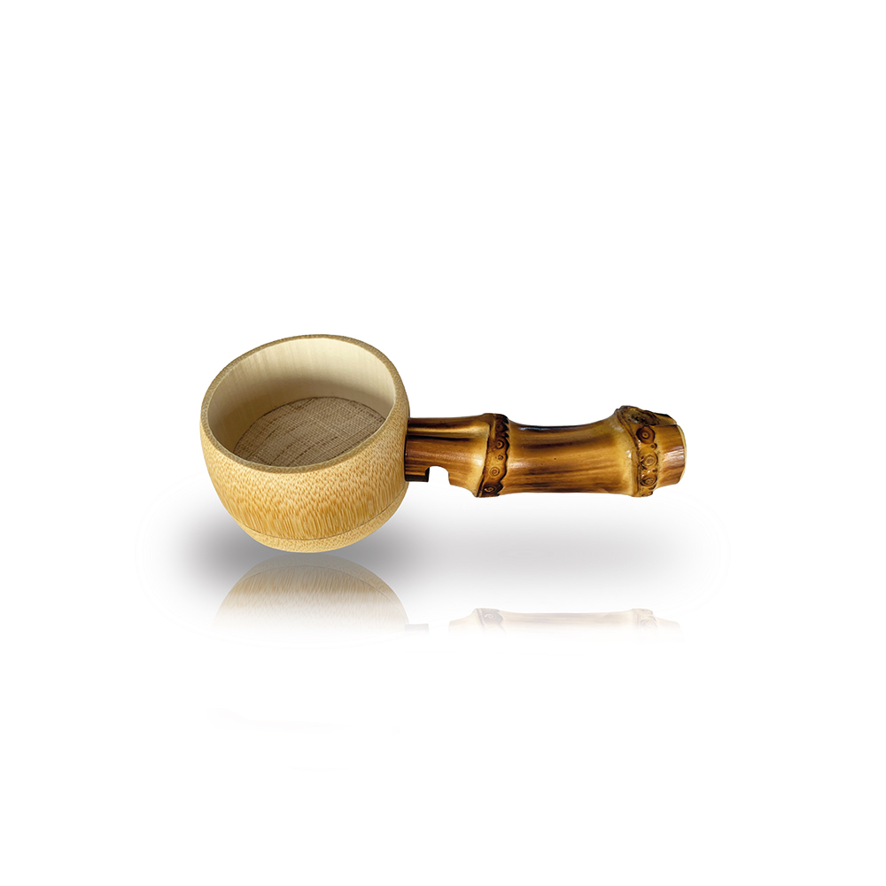 Bamboo tea strainer – traditional Korean filter with fine mesh for loose leaf tea