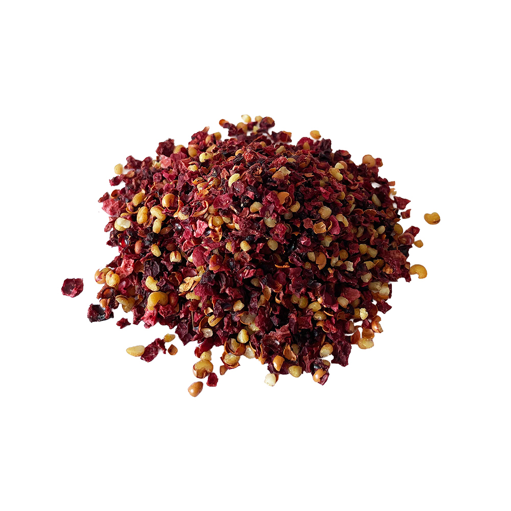 OMIJA Tea with dried Korean Schisandra berries – vibrant red infusion, caffeine-free